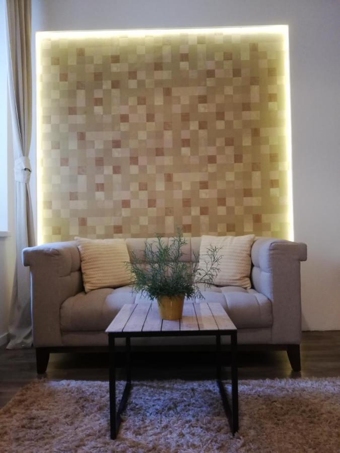 Embassy Studio Apartment Citypark Budapest Eksteriør billede