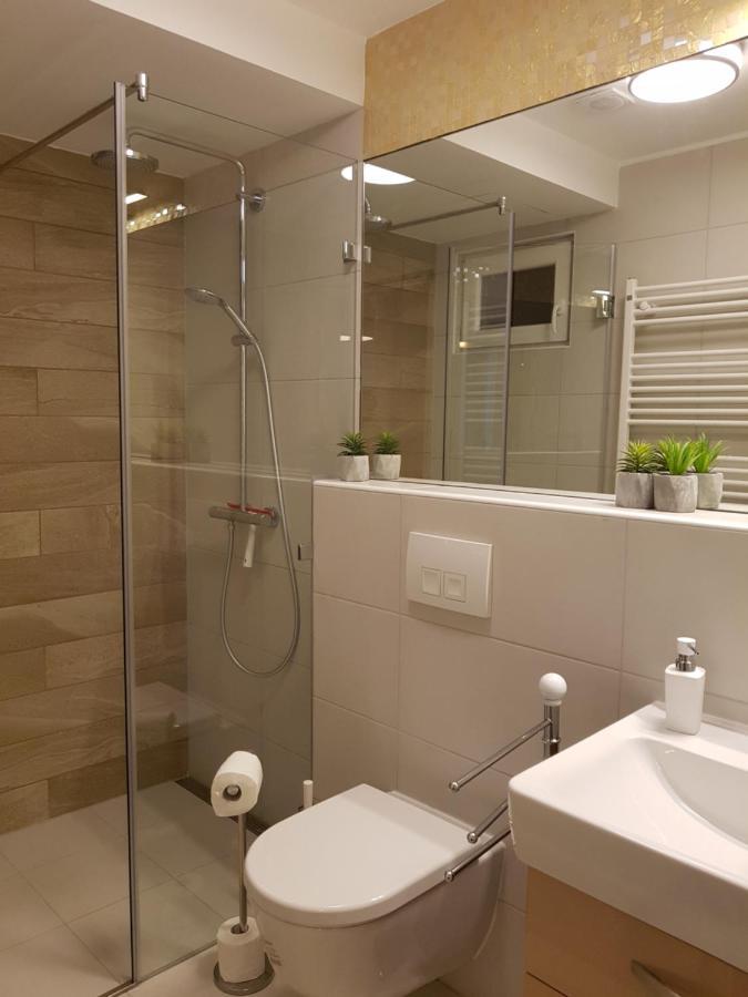 Embassy Studio Apartment Citypark Budapest Eksteriør billede