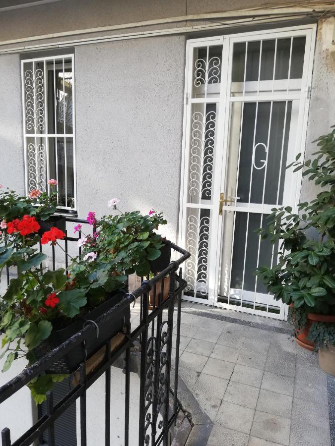 Embassy Studio Apartment Citypark Budapest Eksteriør billede